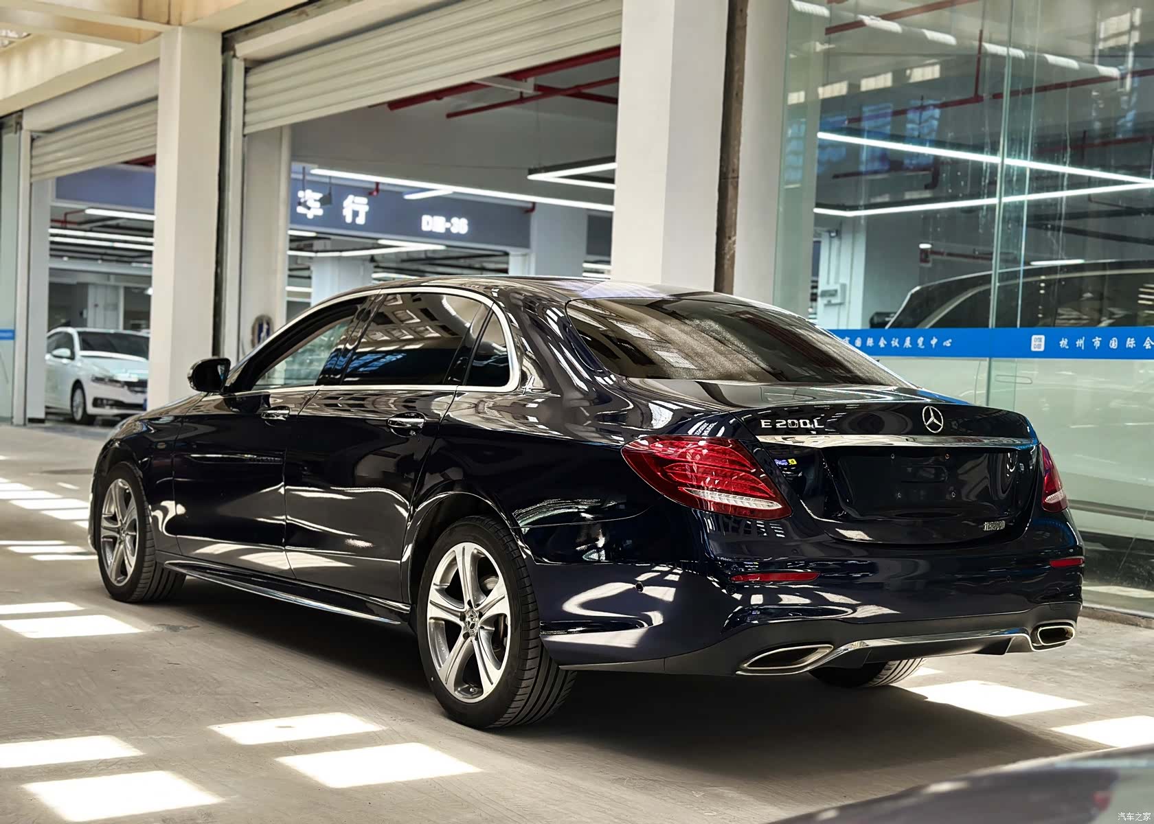 Mercedes-Benz E-Class, 2018 6