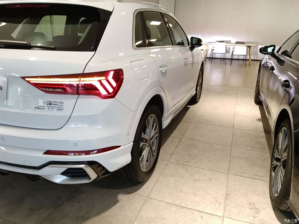 Audi Q3, 2024 8