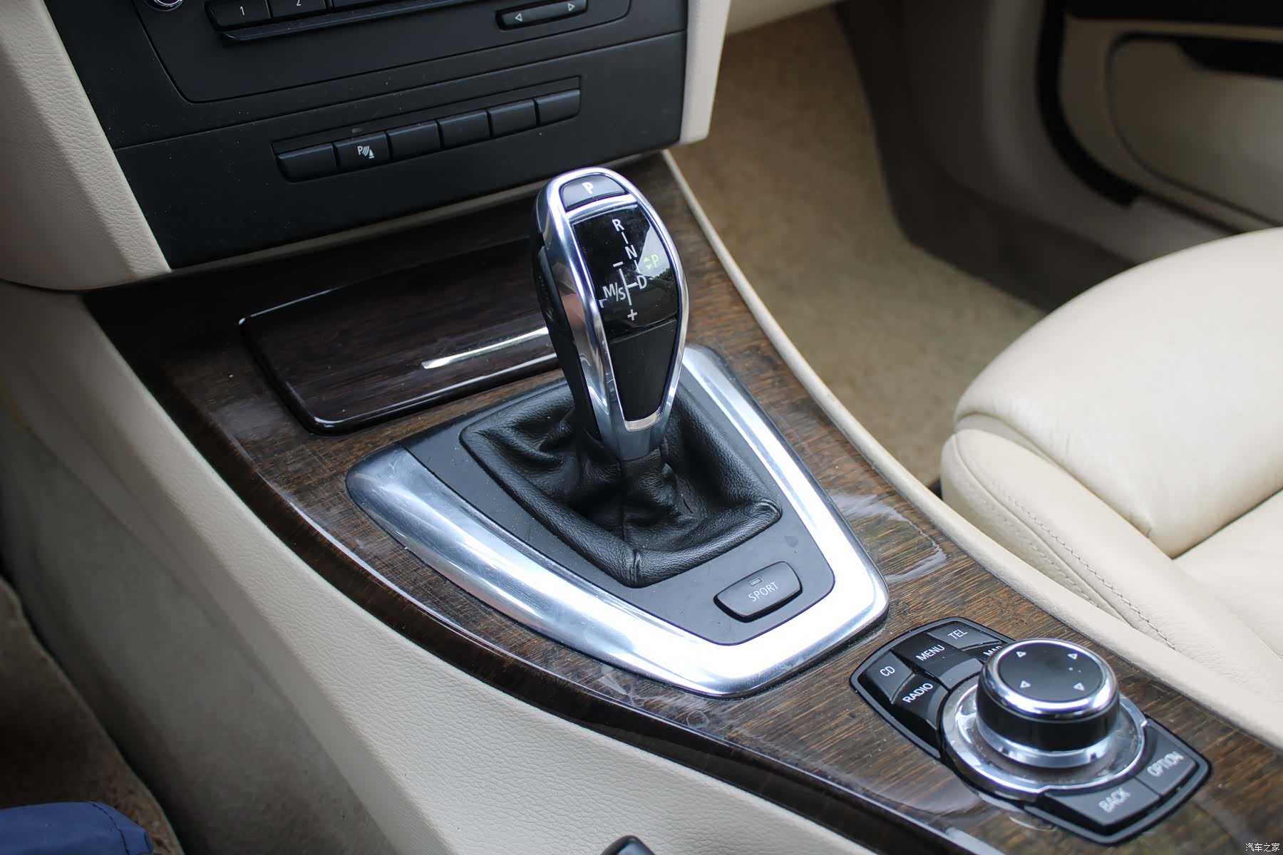 BMW 3 Series, 2010 15