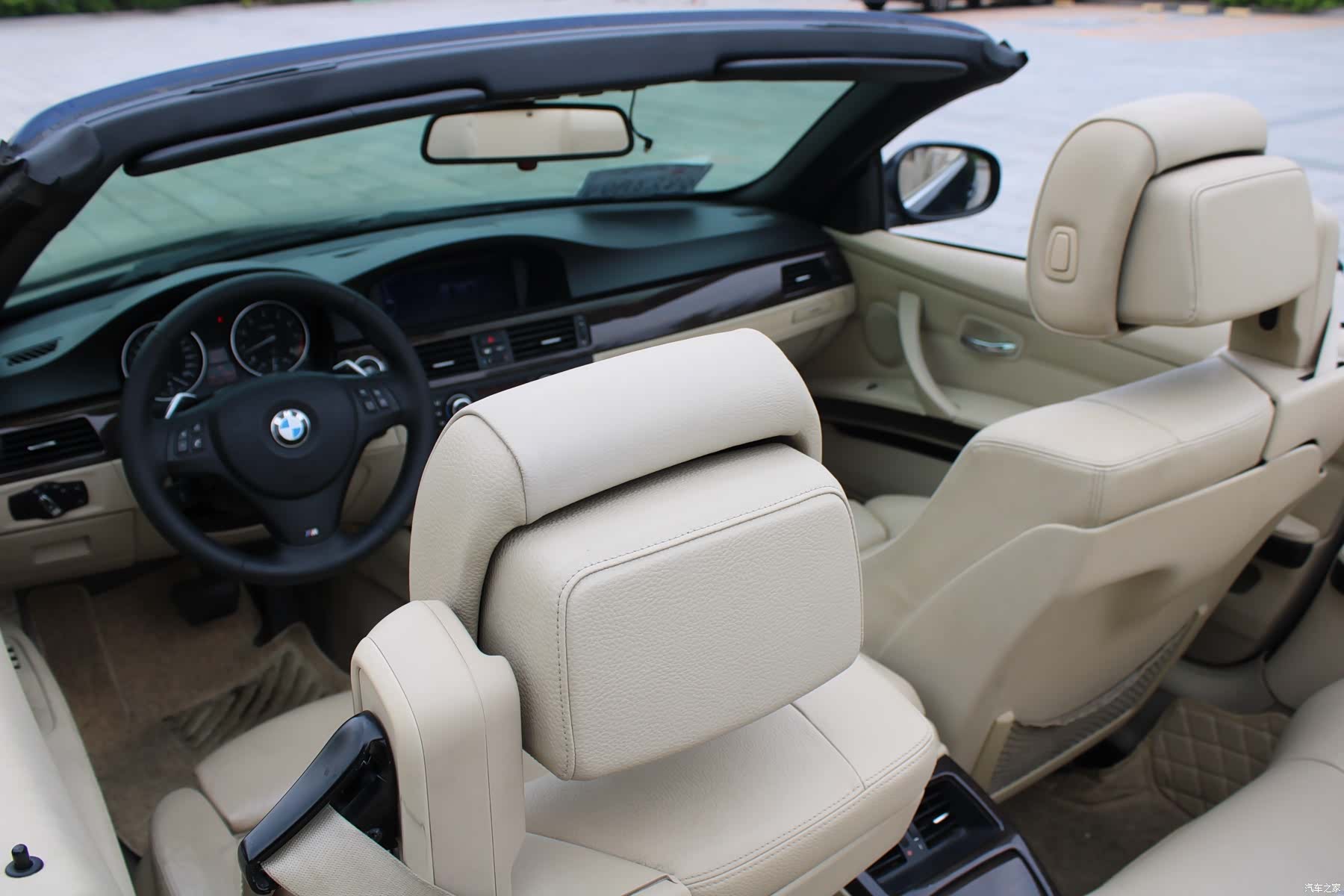 BMW 3 Series, 2010 23