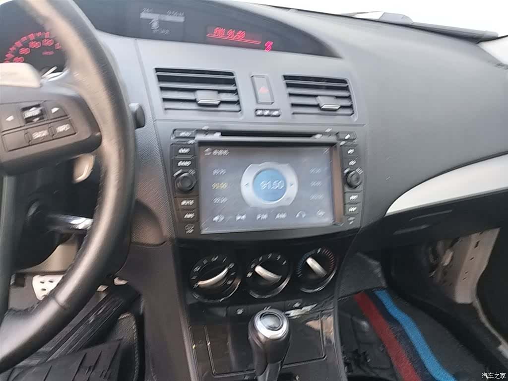 Mazda 3, 2015 13
