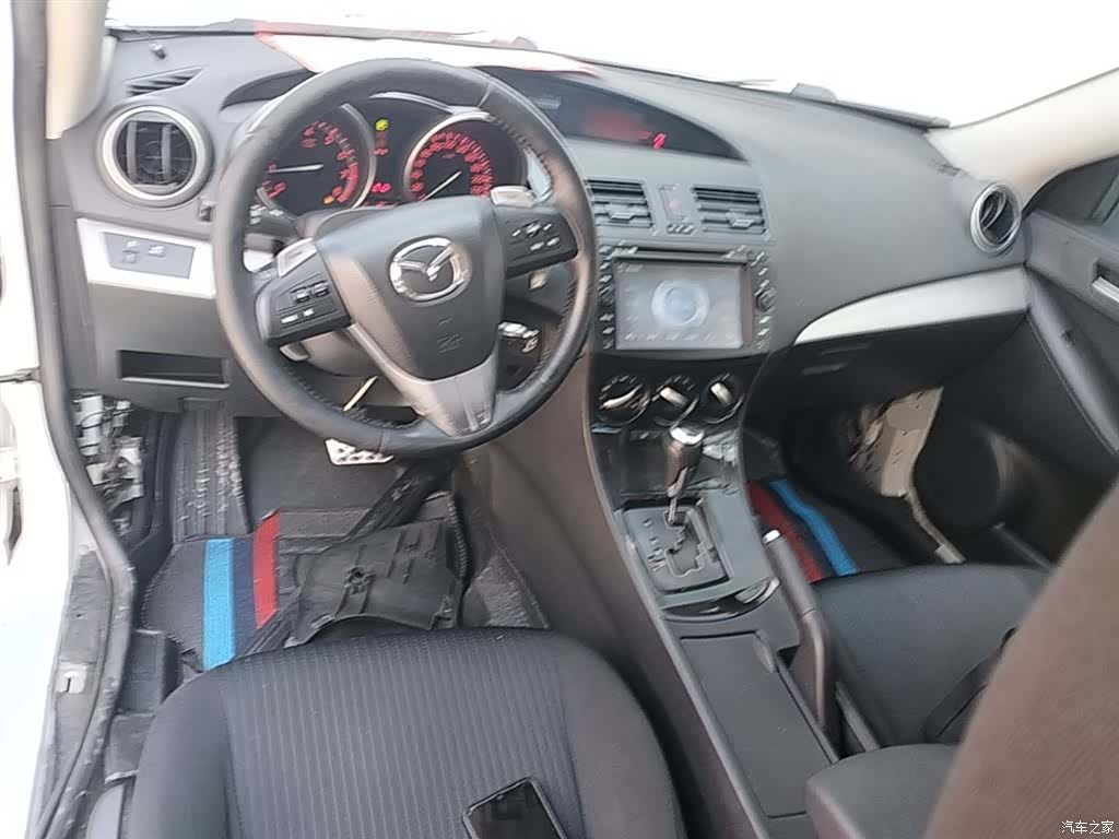 Mazda 3, 2015 10