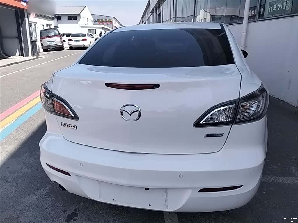 Mazda 3, 2015 6
