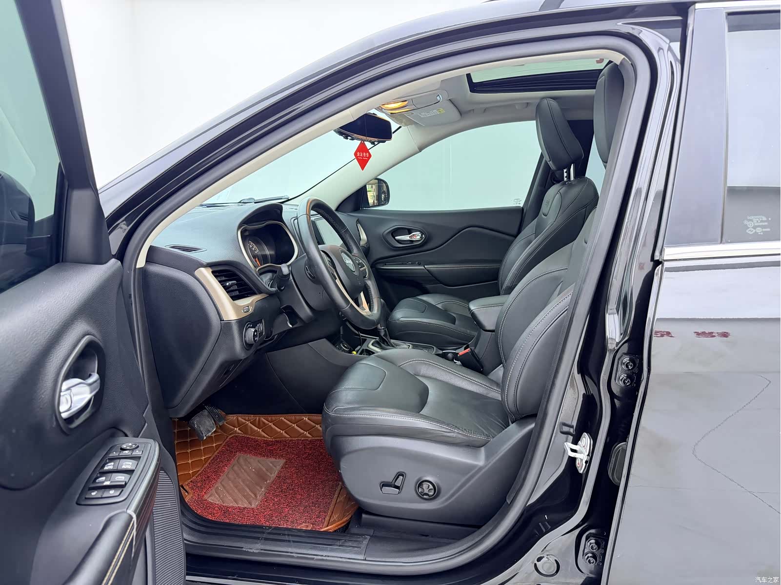 Jeep Cherokee, 2017 14