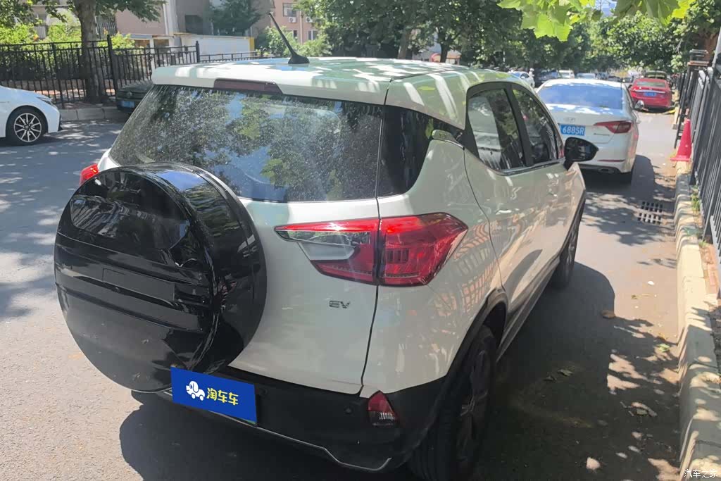 BYD Yuan, 2021 3