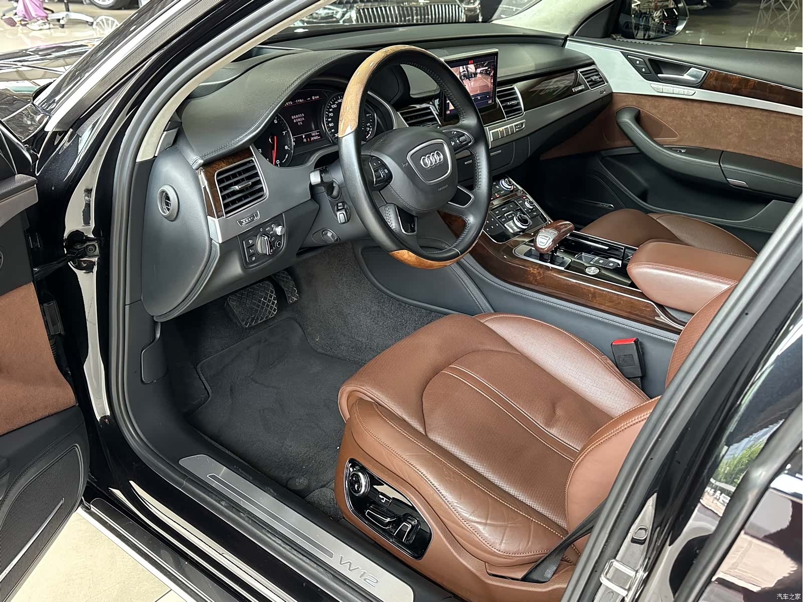 Audi A8L, 2015 7