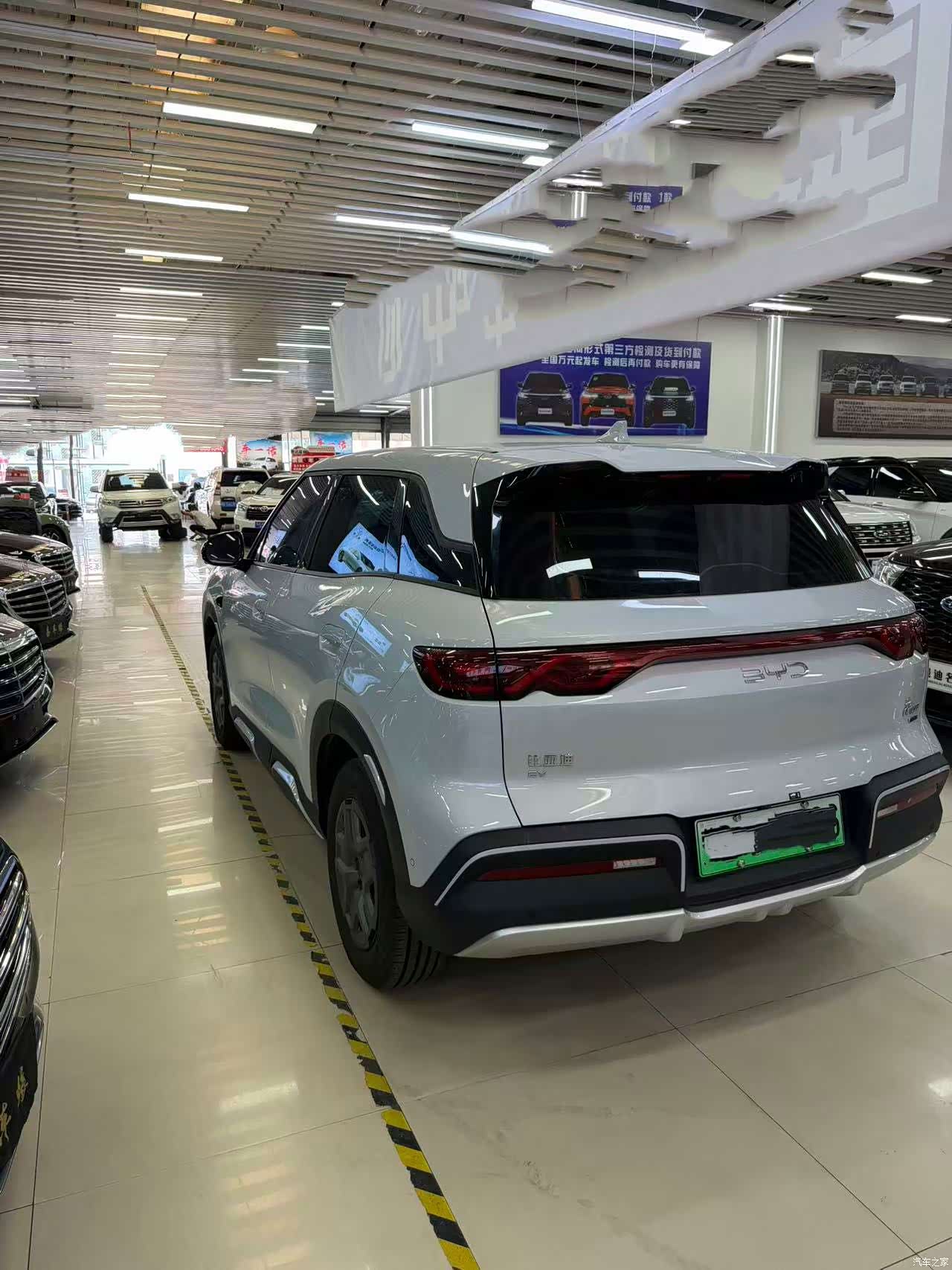 BYD Yuan, 2025 все фото