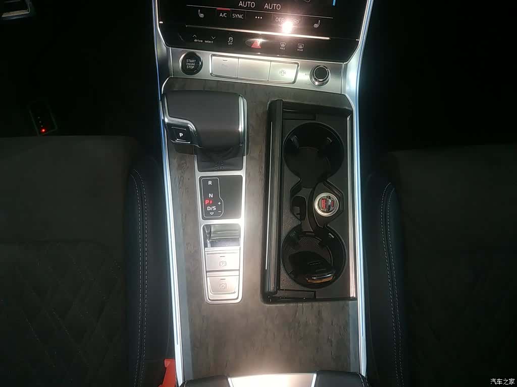 Audi A6L, 2023 10