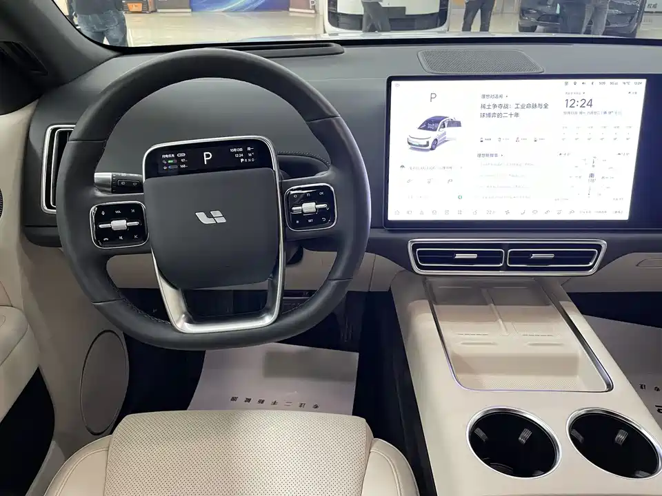 Li Auto Ideal L6