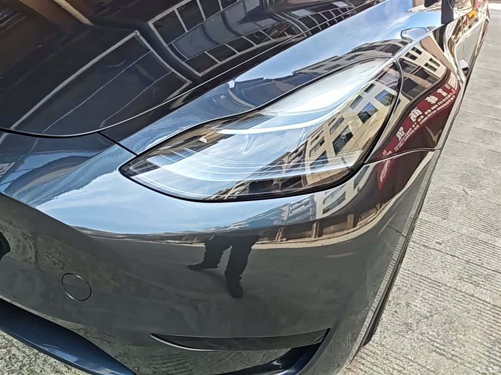 Tesla Model Y, 2024 24