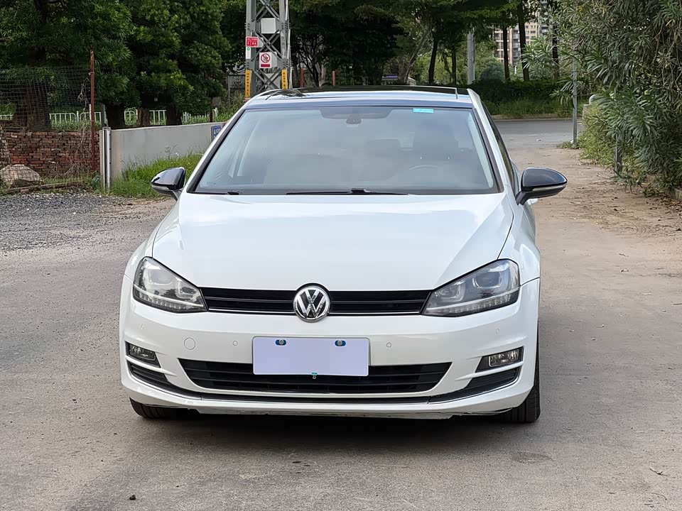 Volkswagen golf