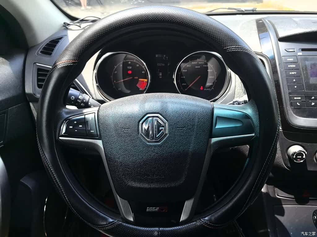 MG MG5, 2012 13