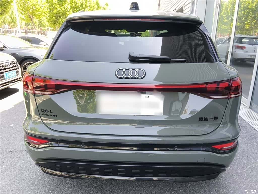 Audi e-tron, 2025 6
