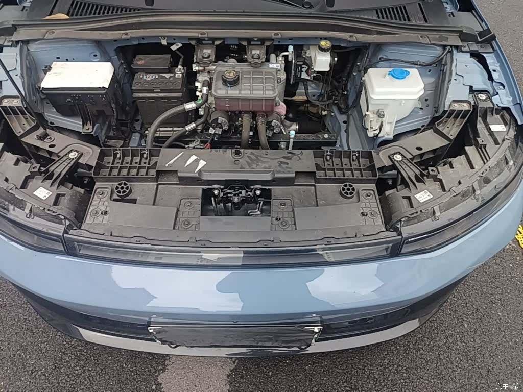 Leapmotor B01, 2025 20