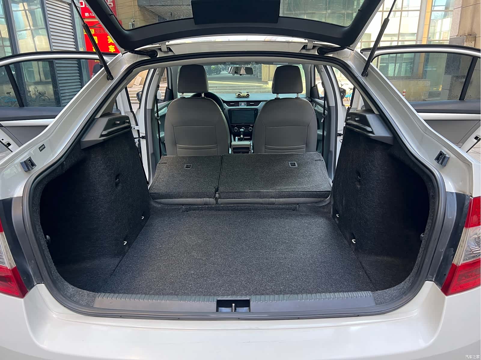 Skoda Octavia, 2015 20