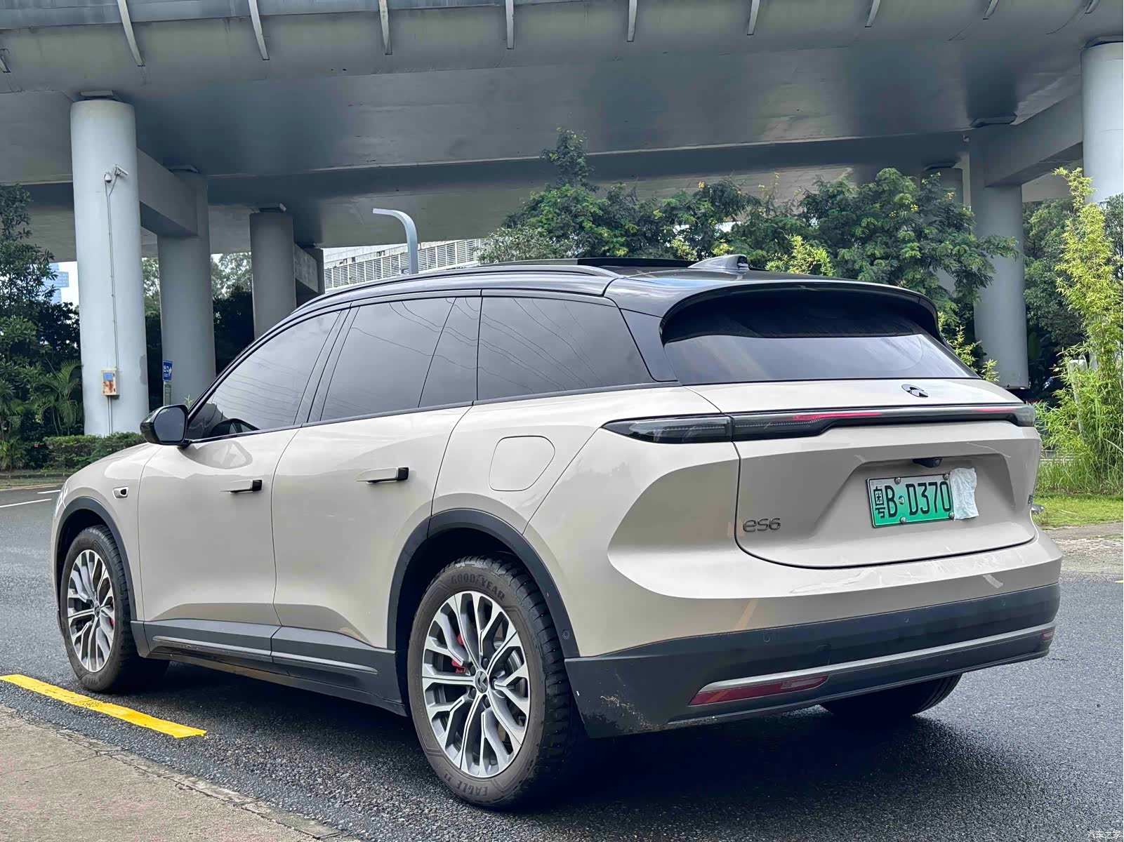 NIO ES6, 2024 16