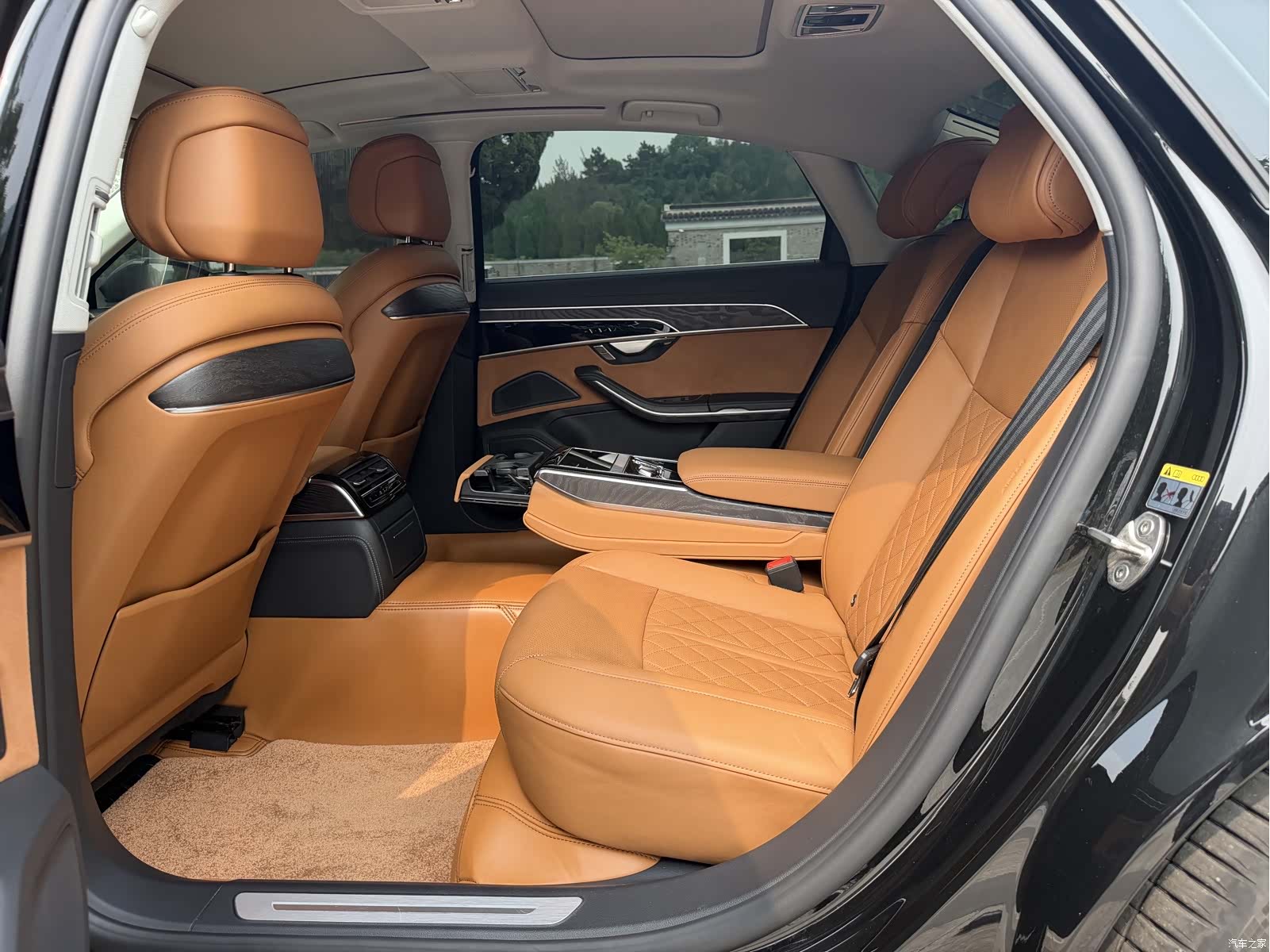 Audi A8L, 2024 7