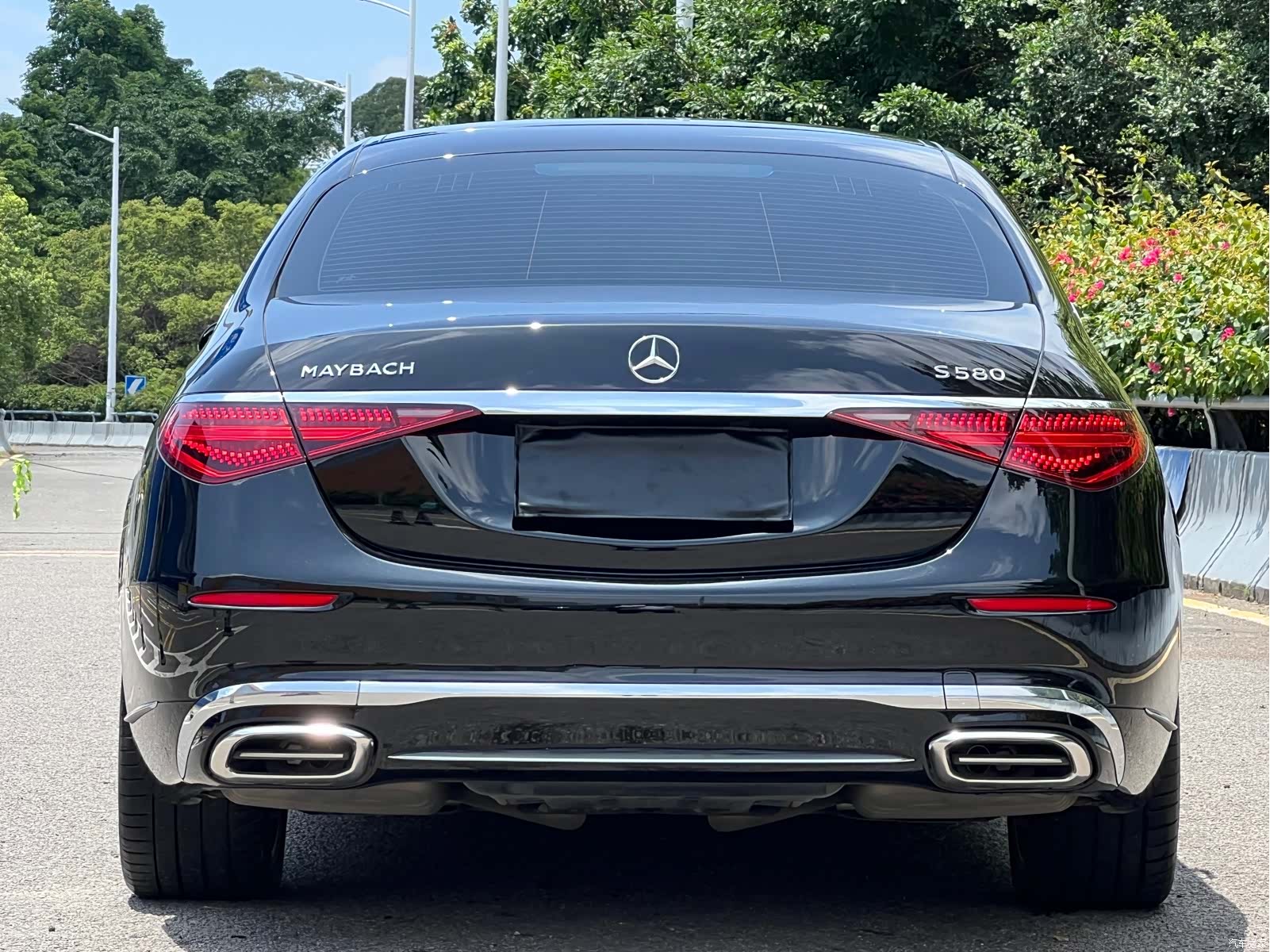 Maybach S-Class, 2023 18