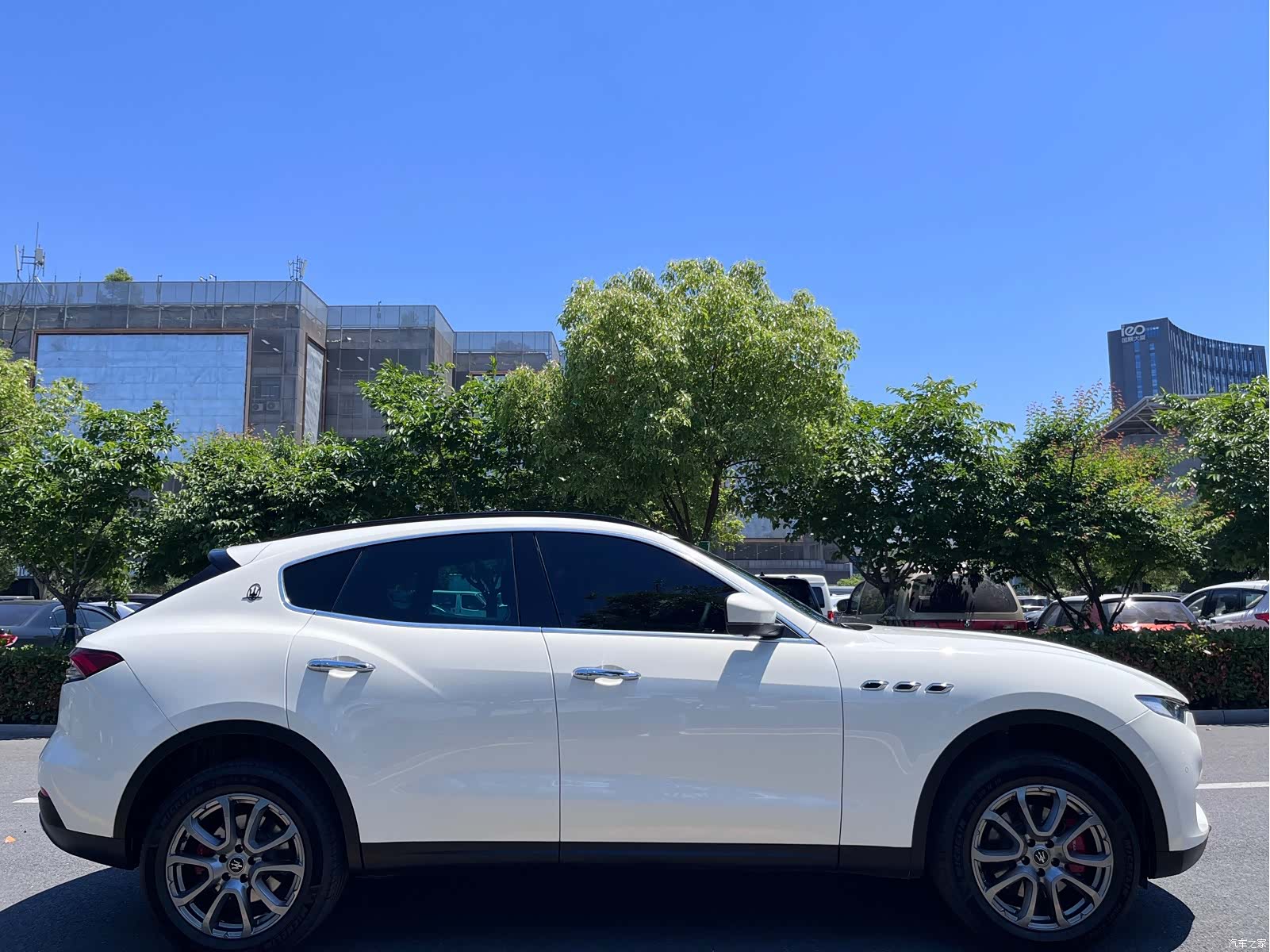 Maserati Levante, 2022 7
