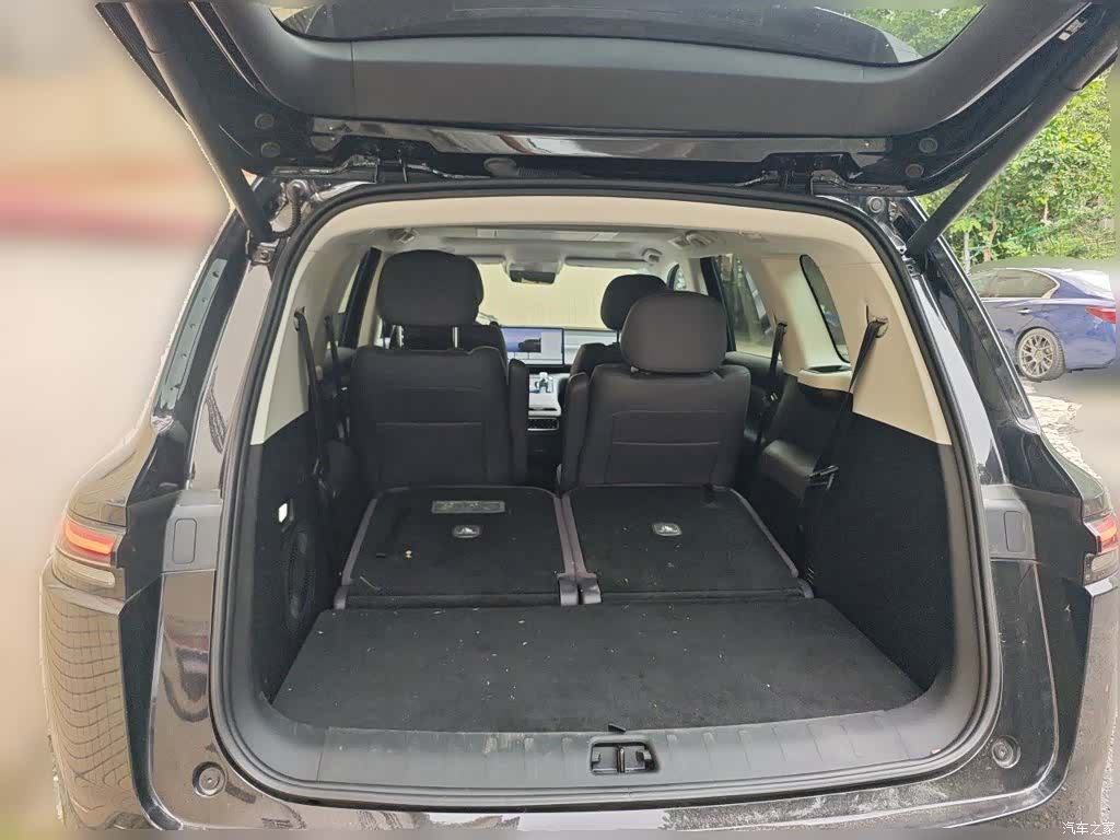 Leapmotor C16, 2025 15