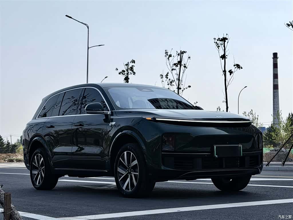 Li Auto L8, 2023 14