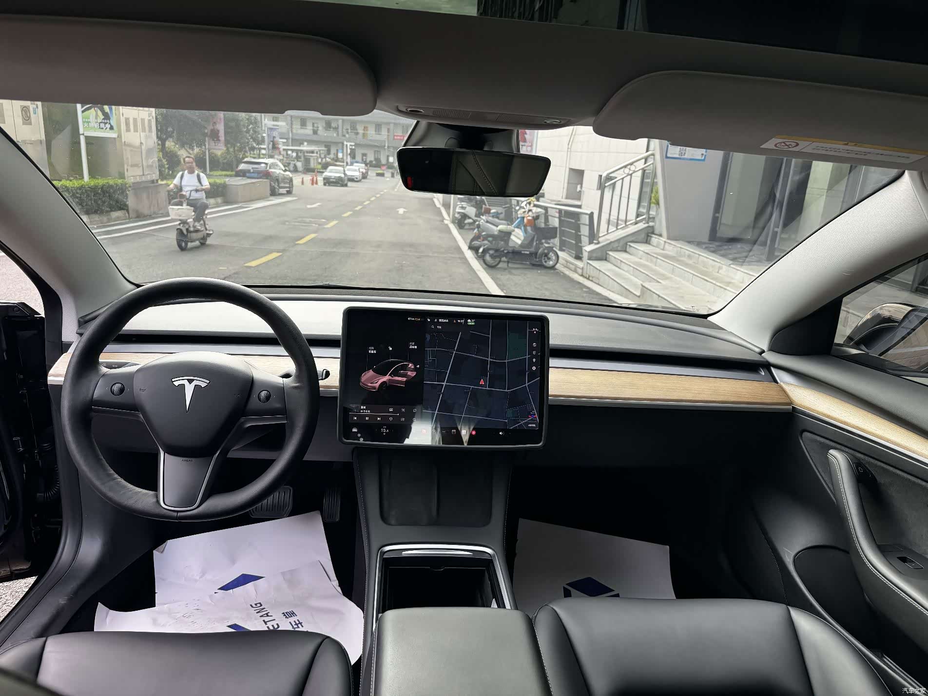 Tesla Model 3, 2021 9