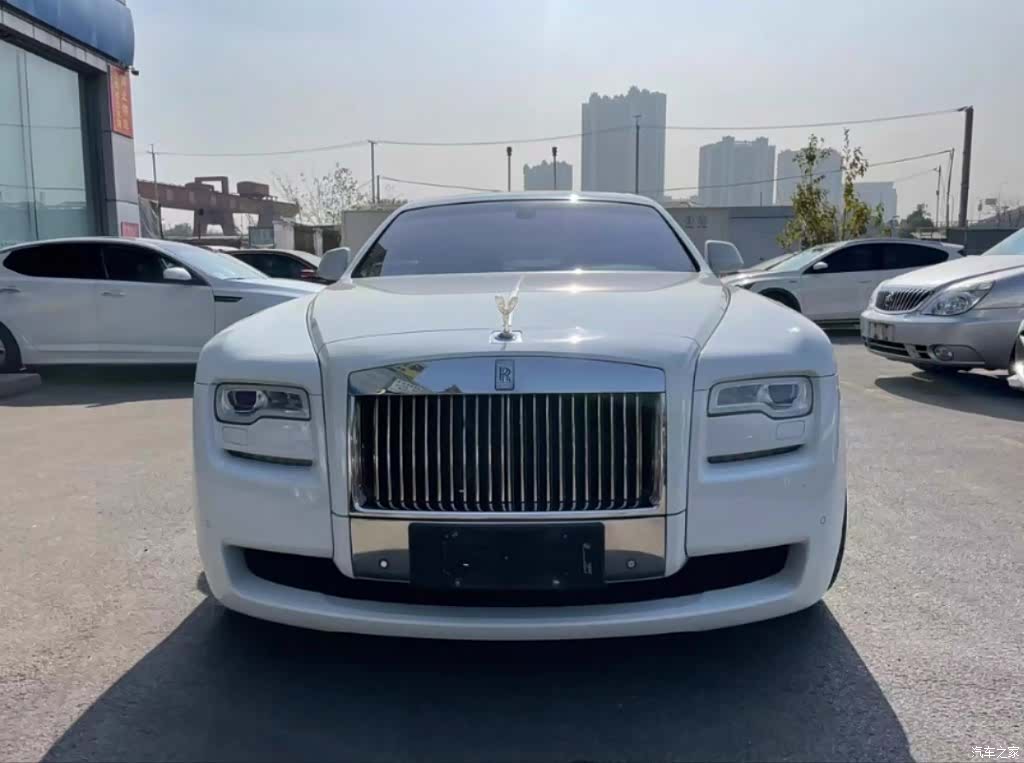 Rolls-Royce Ghost, 2013 1