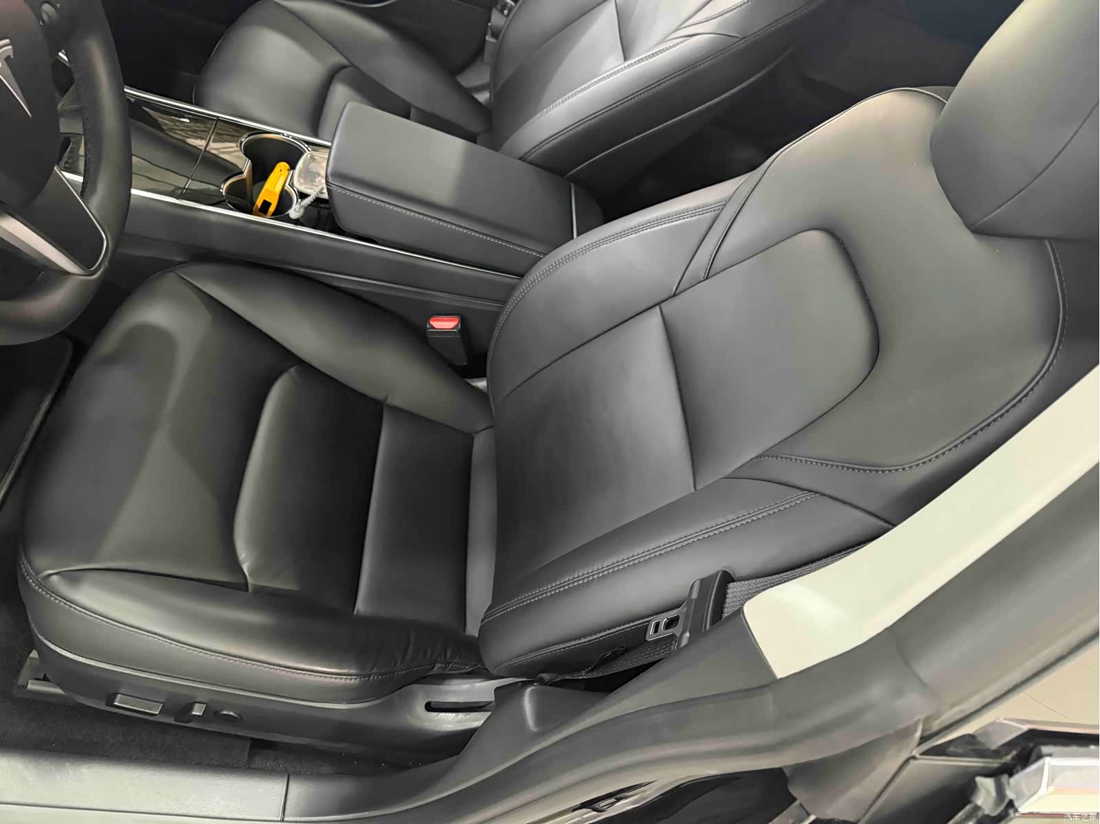 Tesla Model 3, 2020 9