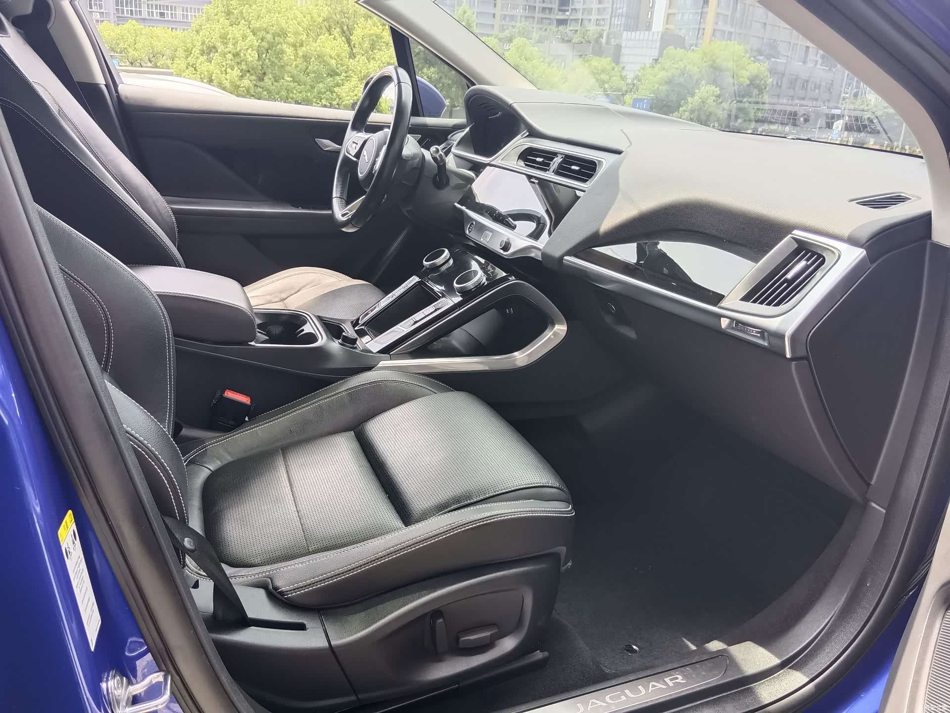 Jaguar I-PACE, 2020 13