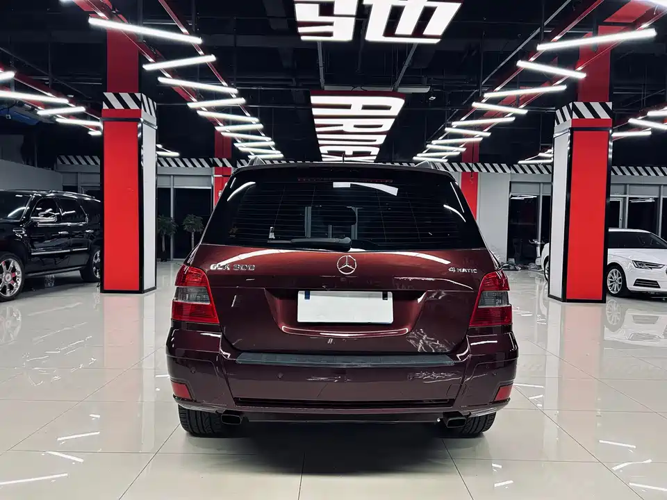 Mercedes-Benz GLK grade