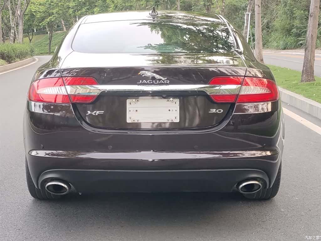 Jaguar XF, 2015 10