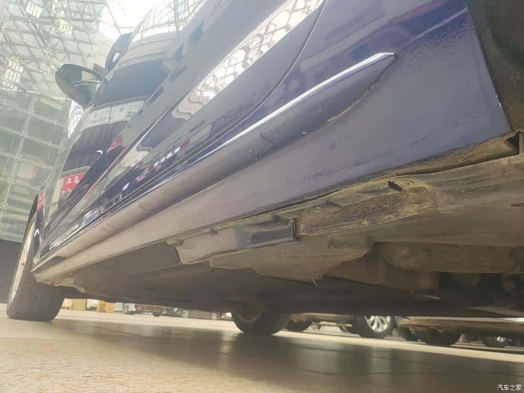Audi A4L, 2018 21