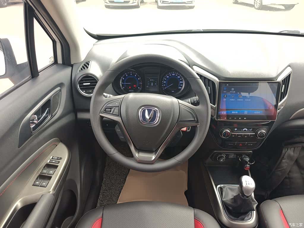 Changan CS15, 2016 7