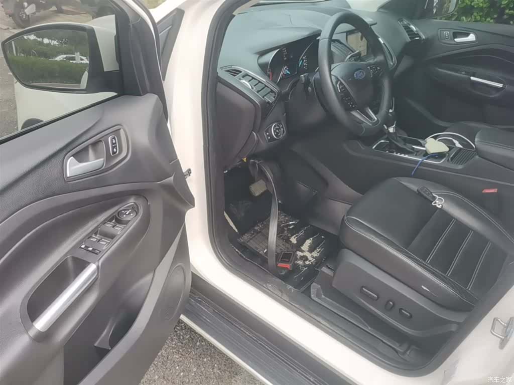 Ford Kuga, 2017 16