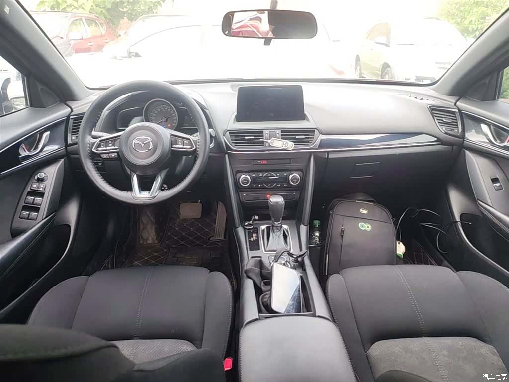 Mazda CX-4, 2021 10