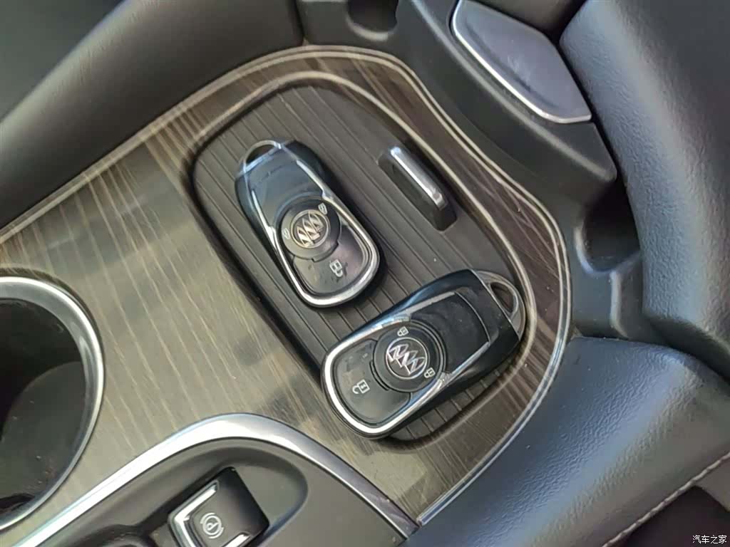 Buick Envision Plus, 2019 9