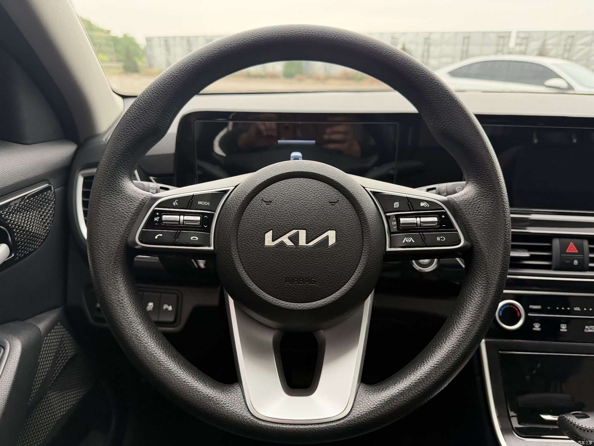 Kia Seltos, 2023 10
