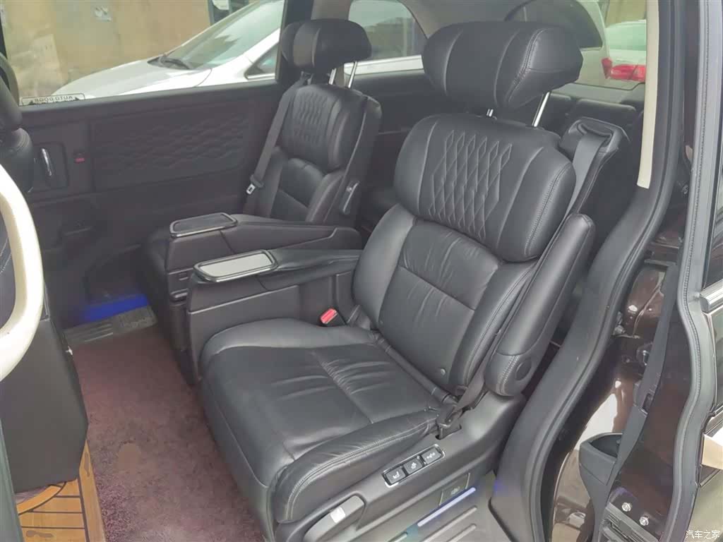 Honda Elysion, 2022 13