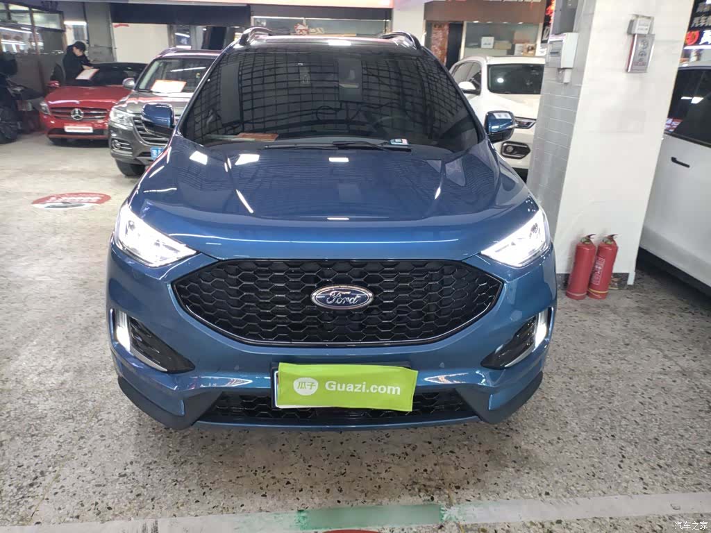 Ford Edge, 2019 3