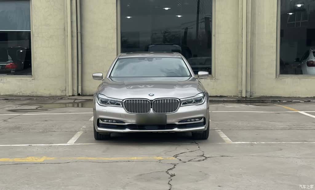 BMW 7 Series, 2017 8