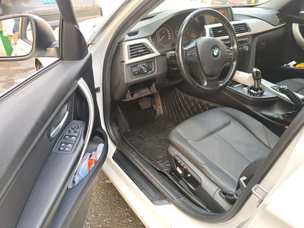 BMW 3 Series, 2015 14