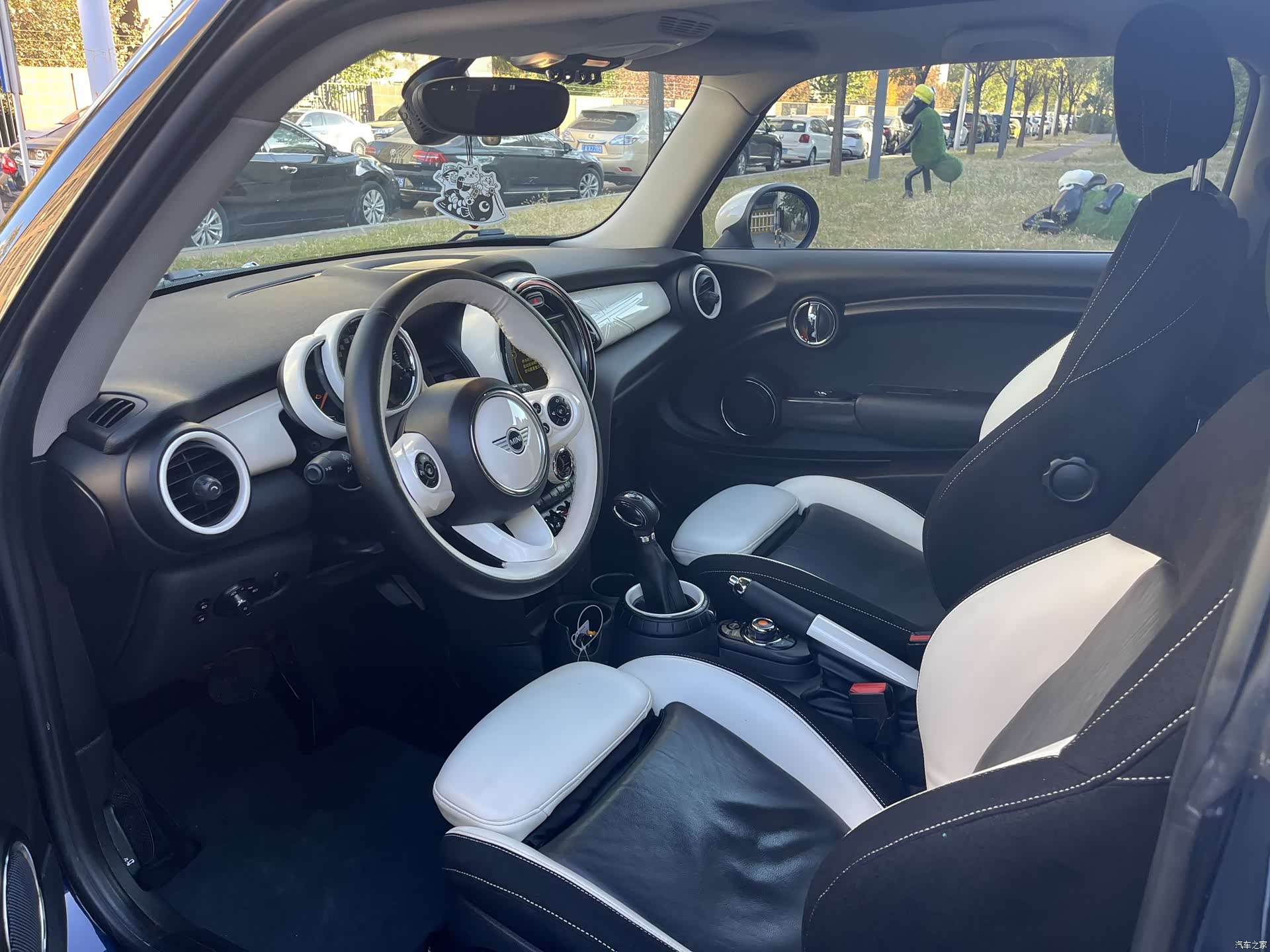 Mini Cooper, 2015 4