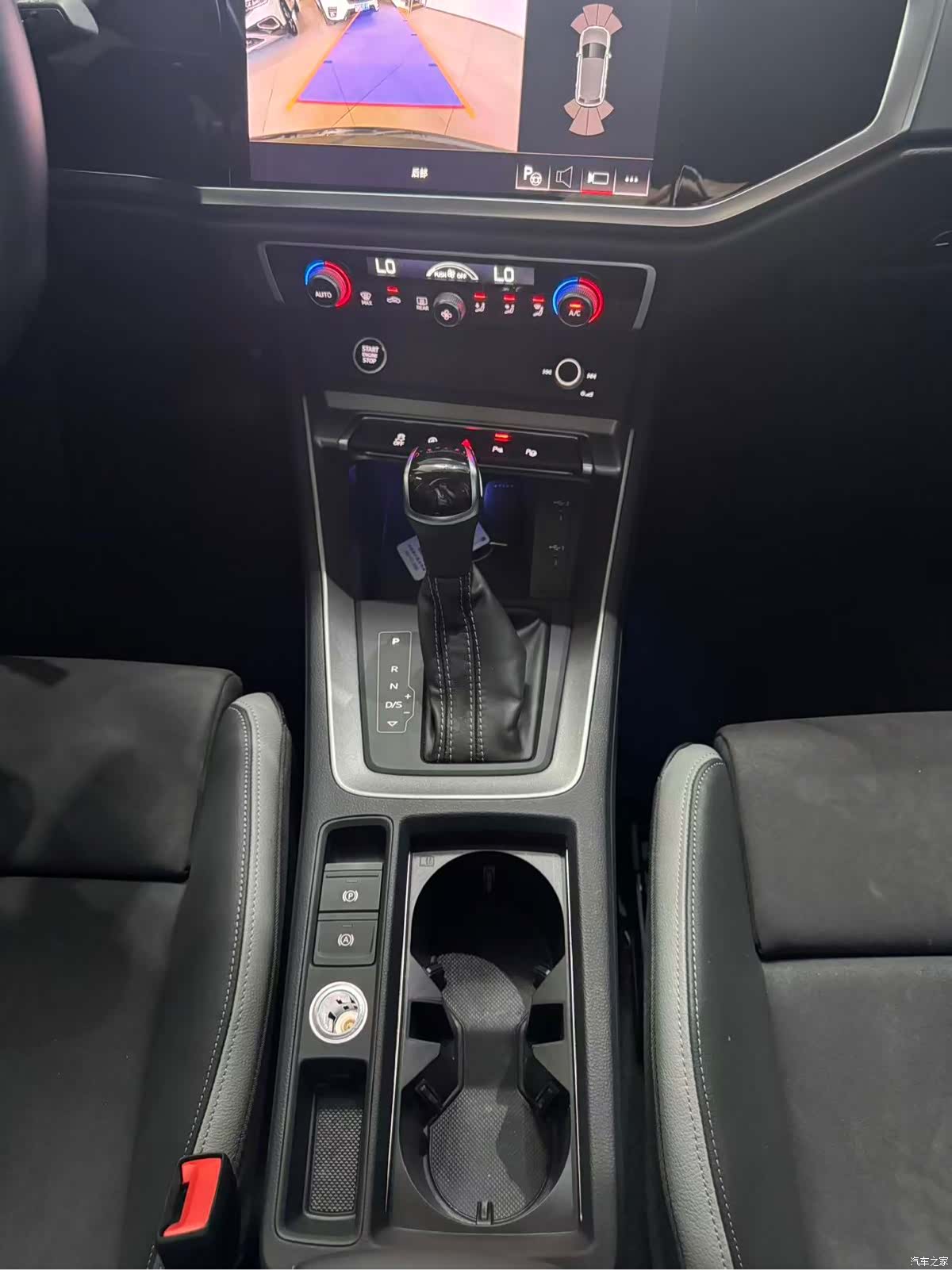 Audi Q3, 2022 14