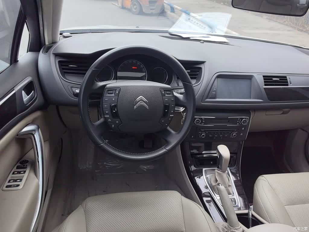 Citroen C5, 2015 11