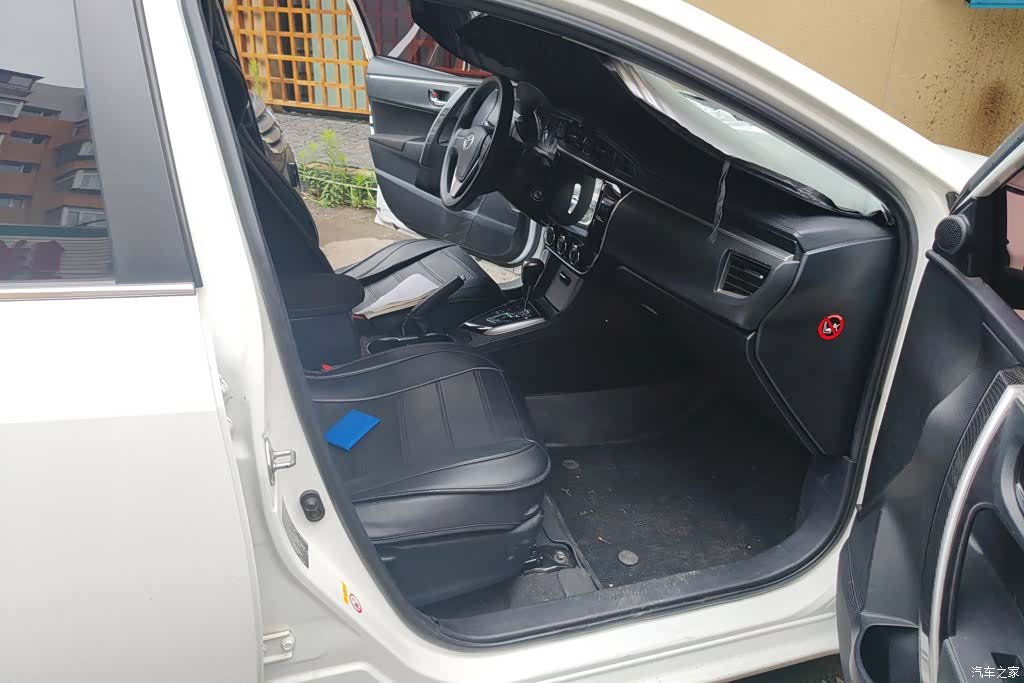 Toyota Corolla, 2015 8