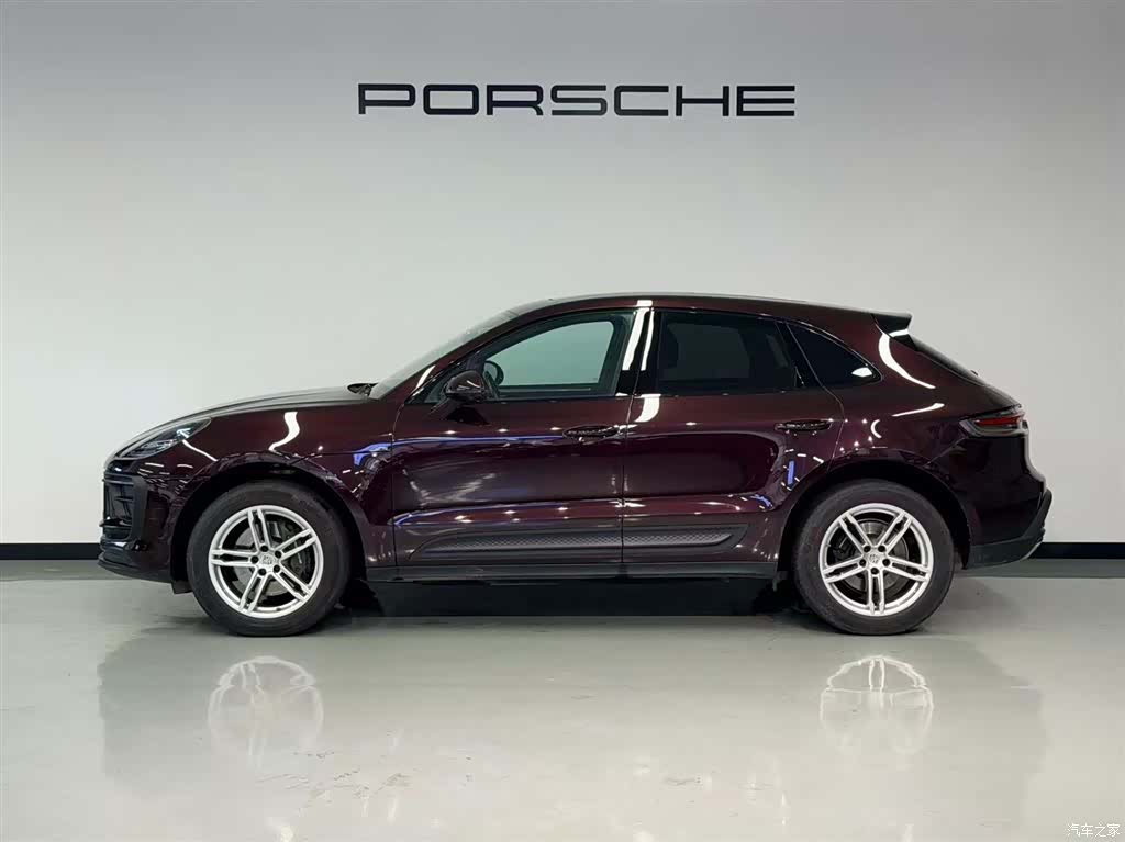 Porsche Macan, 2023 все фото