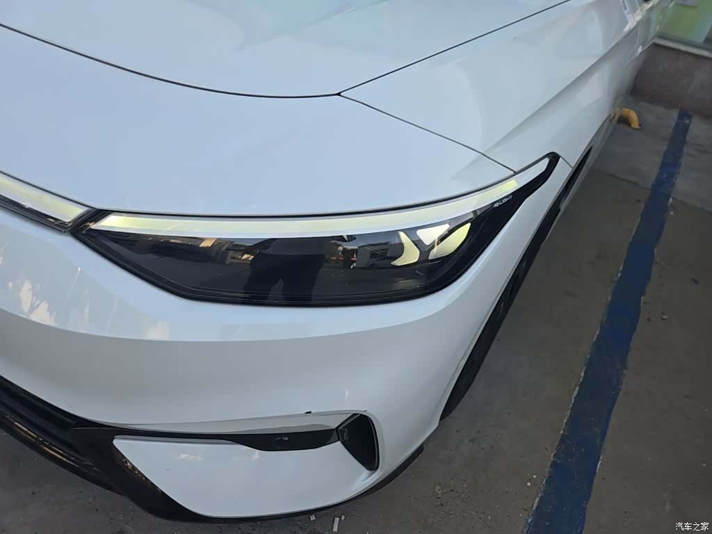 Volkswagen ID.7, 2025 24