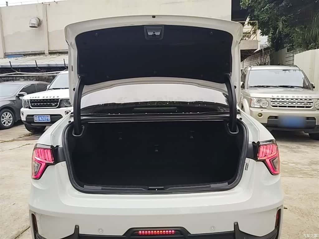 Lynk & Co 01, 2019 19