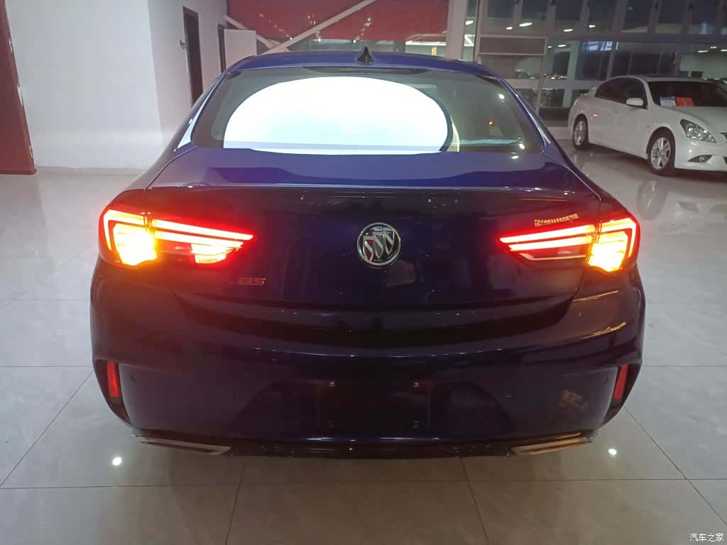 Buick Regal, 2018 4
