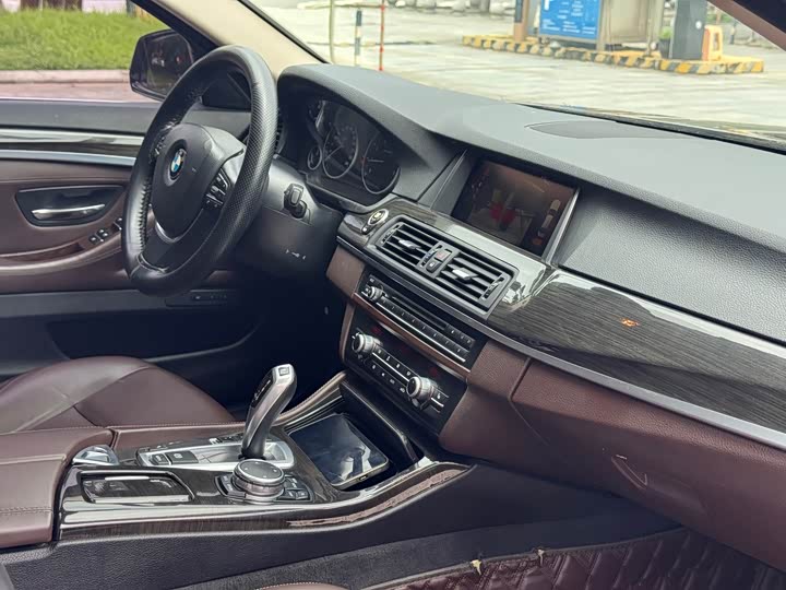 BMW 5 Series 2014 525Li hao hua she ji tao zhuang